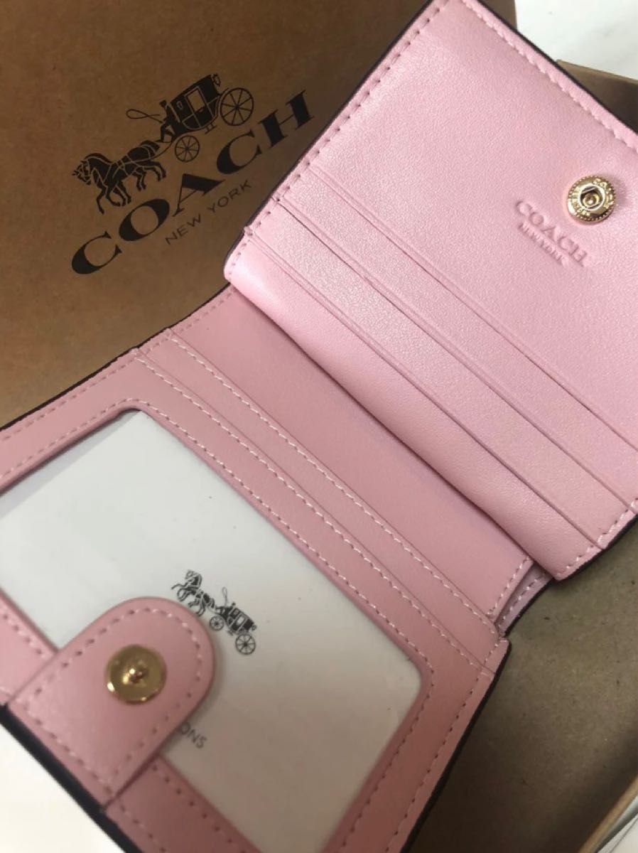 COACH 二つ折り財布 コンパクト ライトカーキ ピンク C3309 | nalans.com