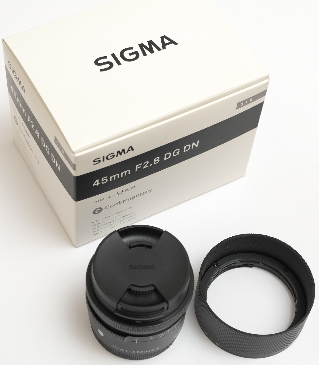 送料無料 SIGMA 45mm F2.8 DG DN 単焦点 軽量コンパクト オマケ付 使用
