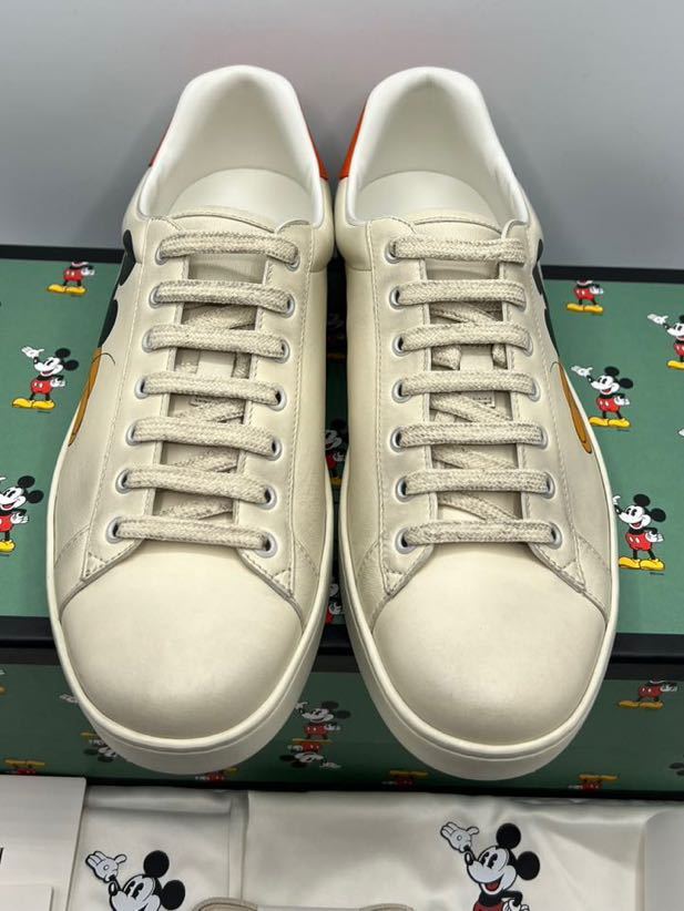 新品 未使用 GUCCI グッチ スニーカー 限定 ディズニー コラボ ミッキー マウス イタリア製 8.5 メンズ 27.5ヴィンテージ加工 ローカット