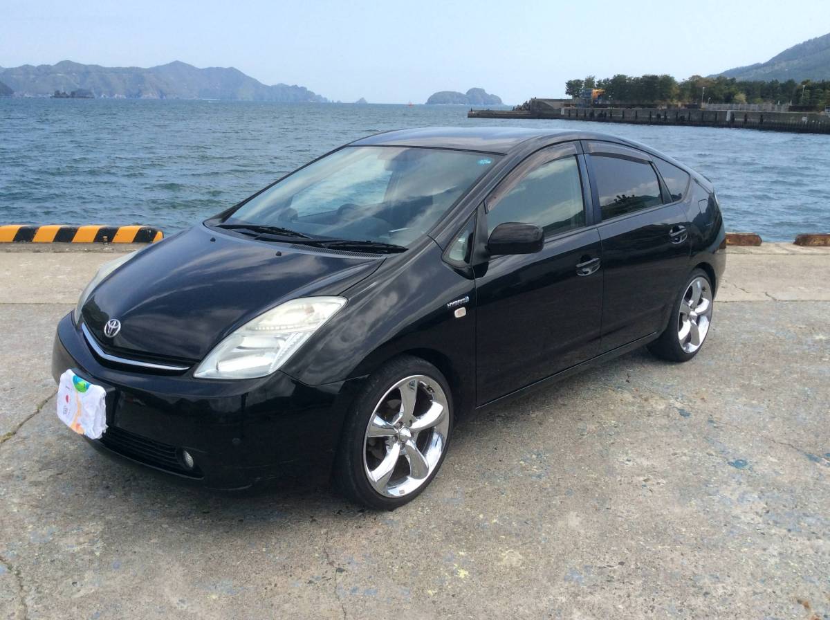  last price cut! latter term 20 Prius S black 