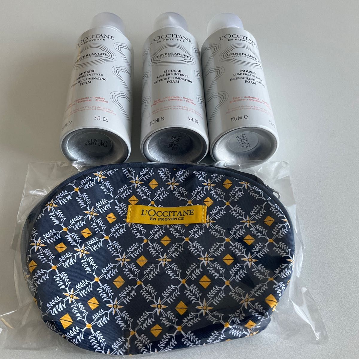 取寄品 ロクシタン セラム50ml イルミネーティング ☆限定パッケージ