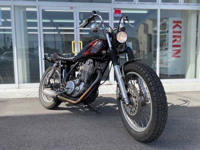 大阪0303HM04♪YAMAHA ヤマハ SR400 RH01J 実動 書類あり 一時抹消済