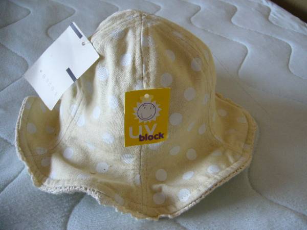 UV-BLOCK UVブロック 帽子 ハット ベビー 子供用 ベージュ 40cm 新品　・・。。。_サイズは4０ｃｍになります