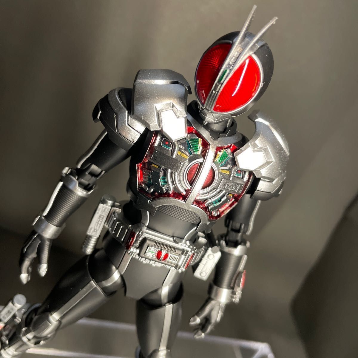 重塗装 仮面ライダーファイズ アクセルフォーム RAH