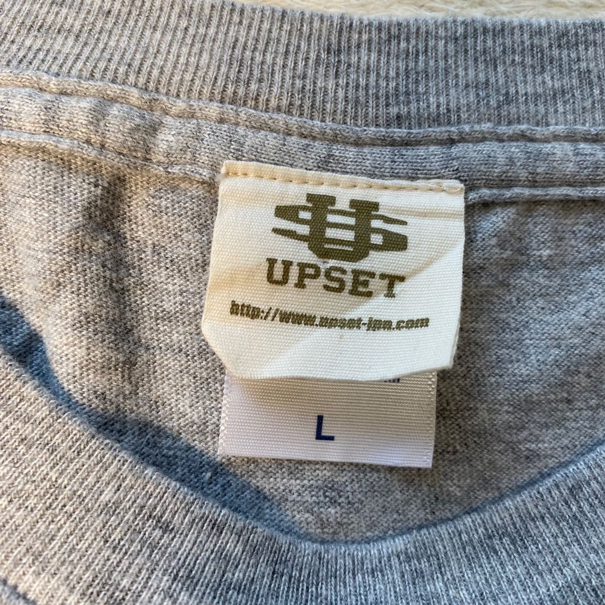 【UPSET】アップセット 半袖 Tシャツ[L] /古着/メンズ/グレー/