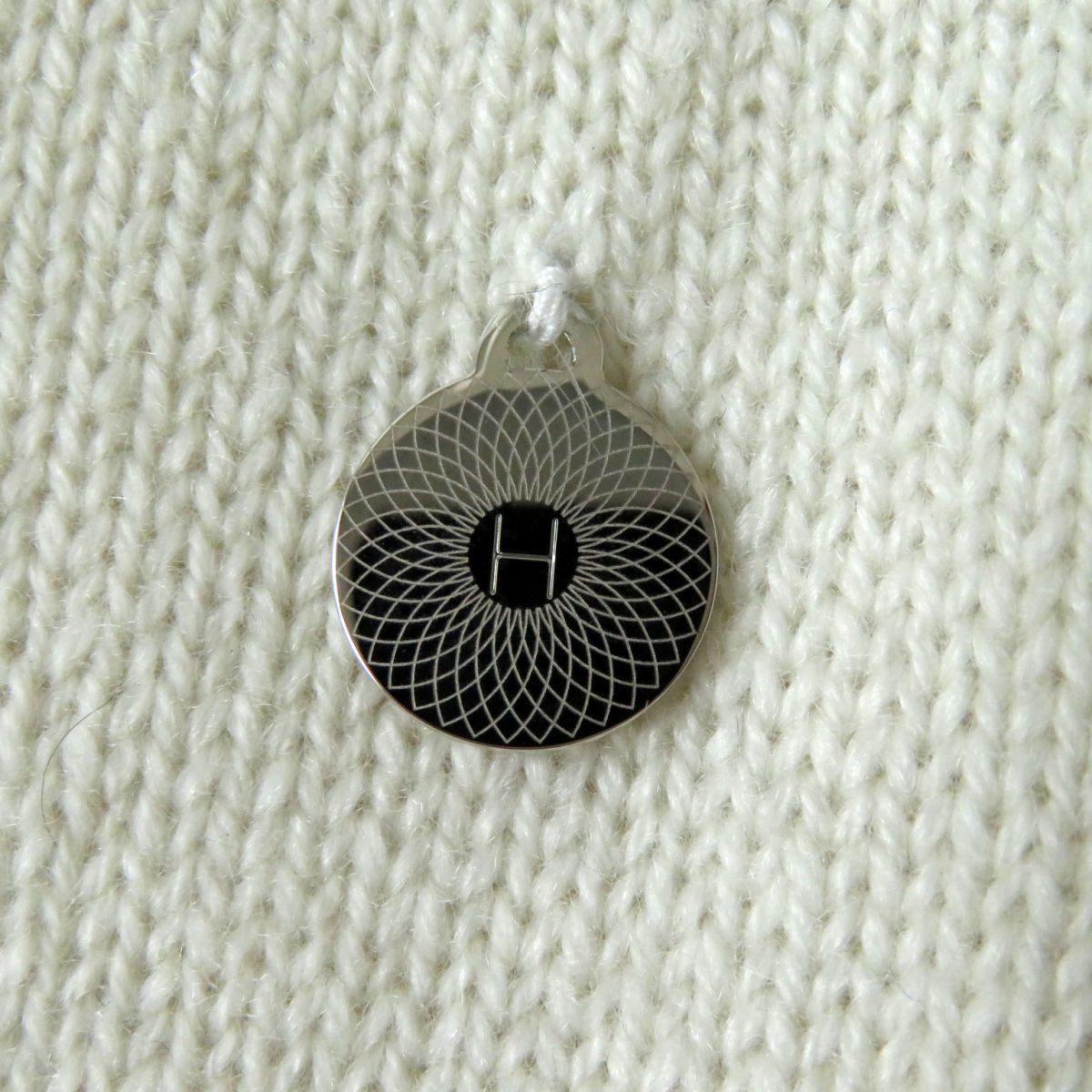 未使用品◎UK製 18SS HERMES エルメス レディース Hロゴプレート付