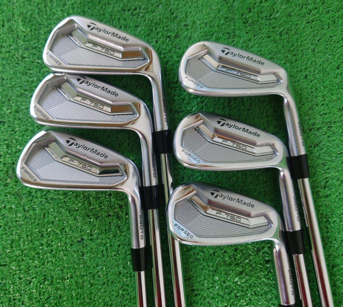 テーラメイドP750Tour 4-Pw 7本 ダイナミックゴールドＳ300