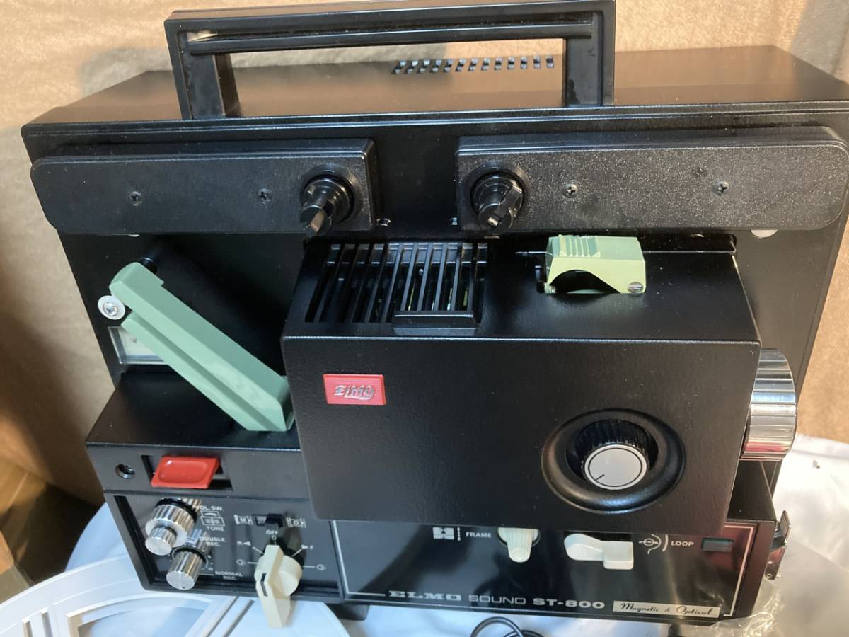 動作OK ランプ・ベルト交換済 ELMO ST-800 8ミリサウンド高画質 動作OK ランプ・ベルト交換済 ELMO ST-800 8ミリサウンド高画質