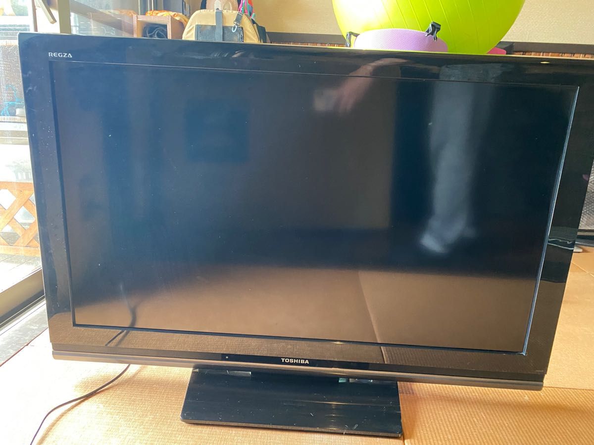 TOSHIBA　REGZA　液晶テレビ　40インチ　40A9500