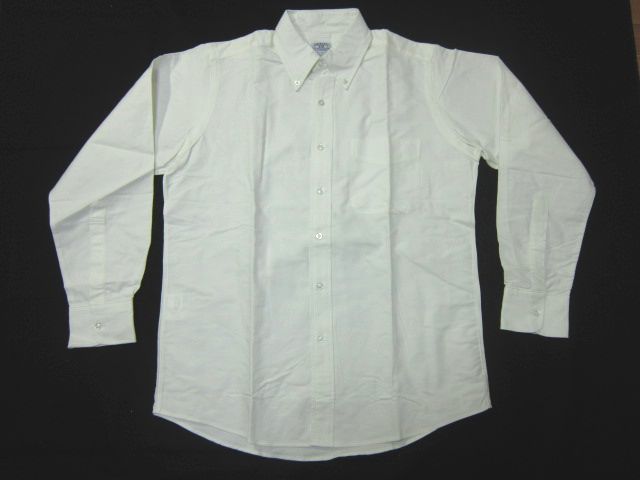新品即決 価格:.450- バギー ボタンダウンシャツ・長袖/color[ホワイト