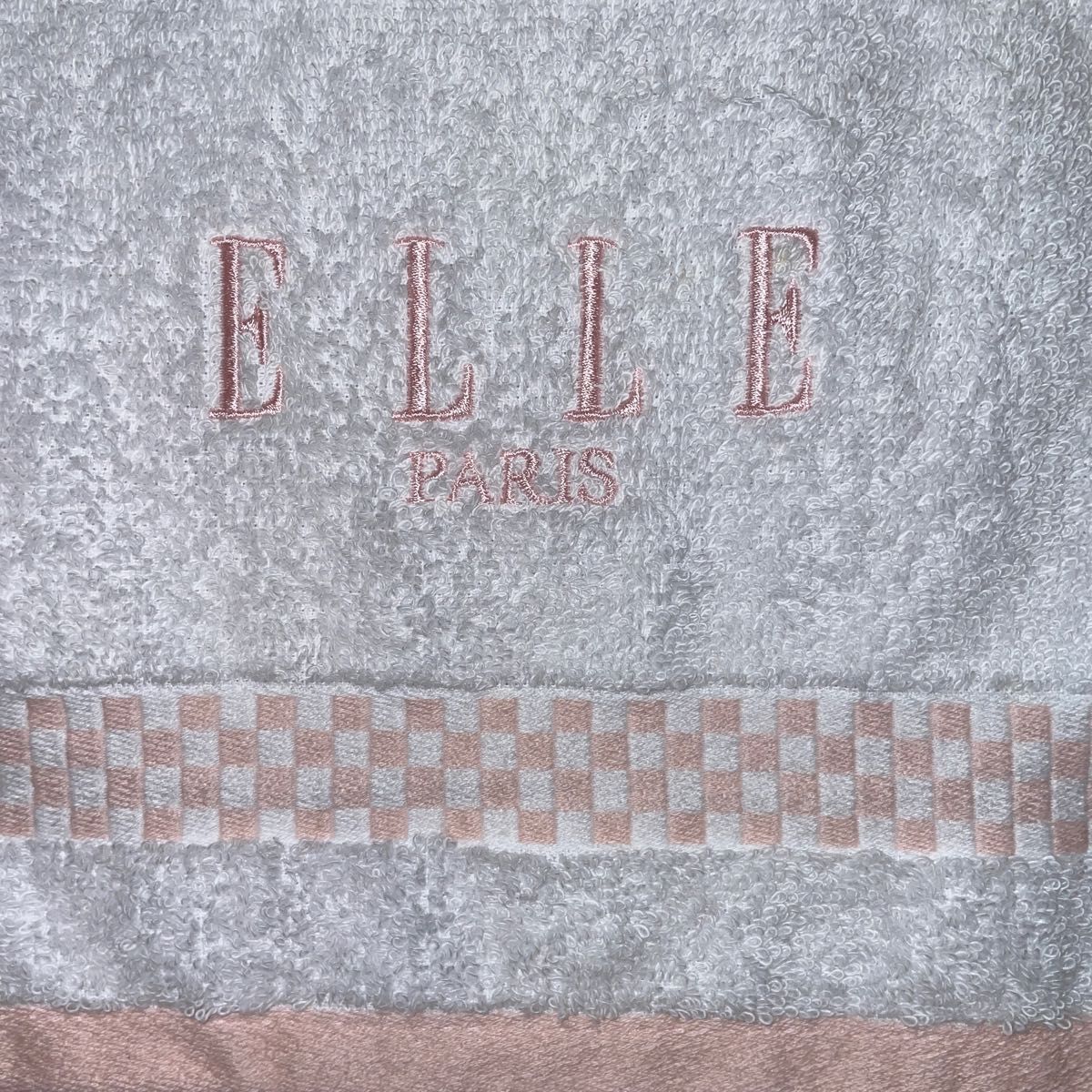 【ELLE】エル　ハンドタオル　未使用