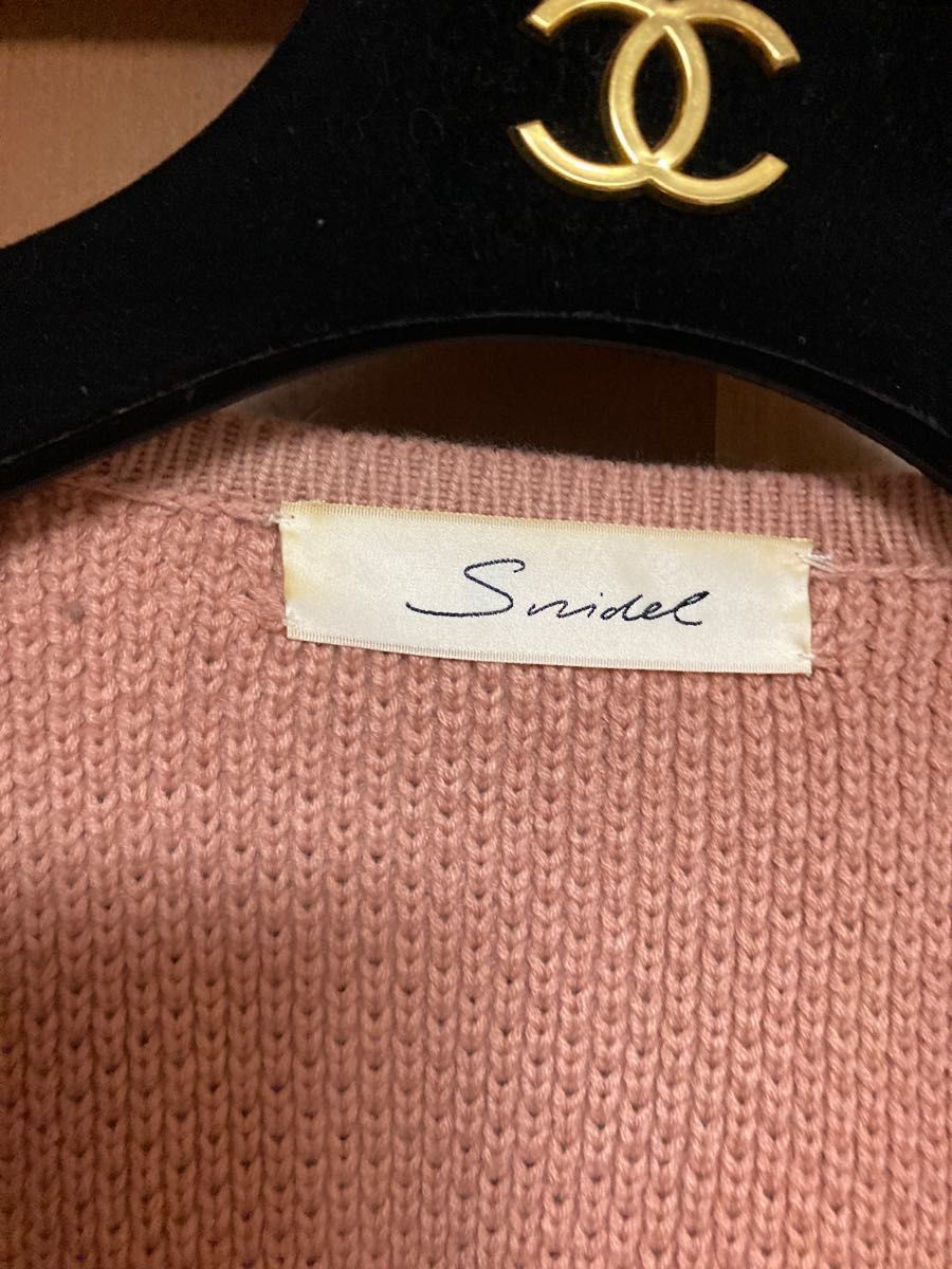 お安く♪【 snidel 】スナイデル　可愛い　ニットショート　ジャケット　羽織　カーデ　フリーサイズ♪