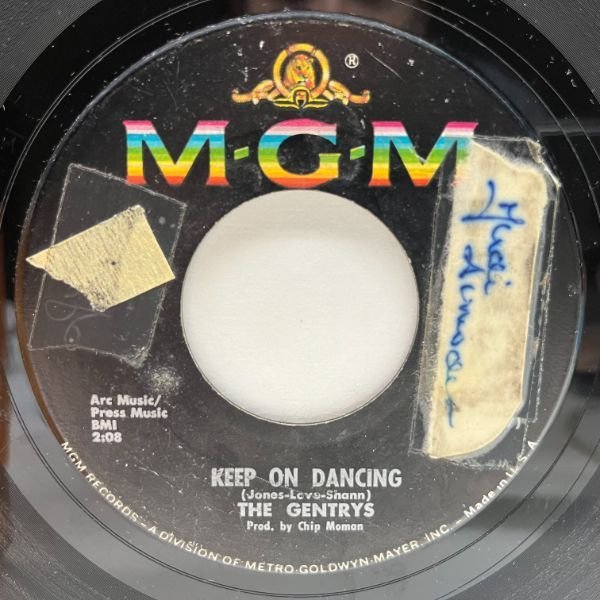 【メンフィス産・学生ガレージポップ】USオリジナル 7インチ GENTRYS Keep On Dancing ('65 MGM) ジェントリーズ 45RPM._画像1