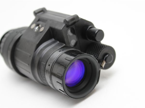 実物□AN/PVS-14 ナイトビジョン□Carson Industries ハウジング