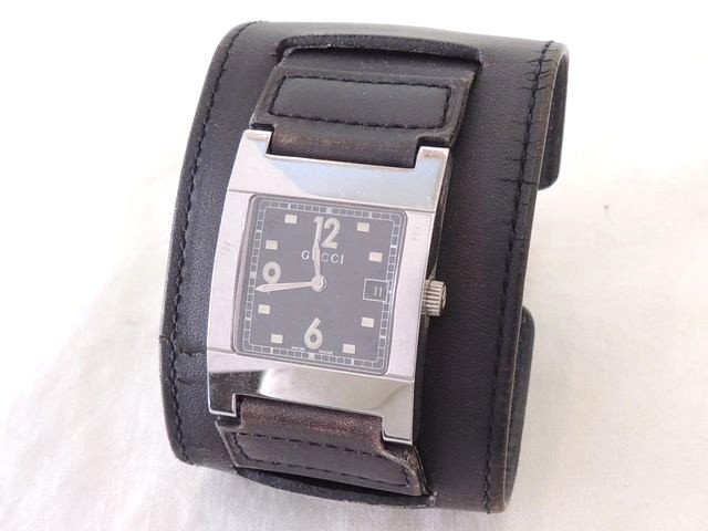 グッチ GUCCI メンズ 時計 ■ 7700M レザーブレス ブラック ステンレス クォーツ 腕時計 □5D