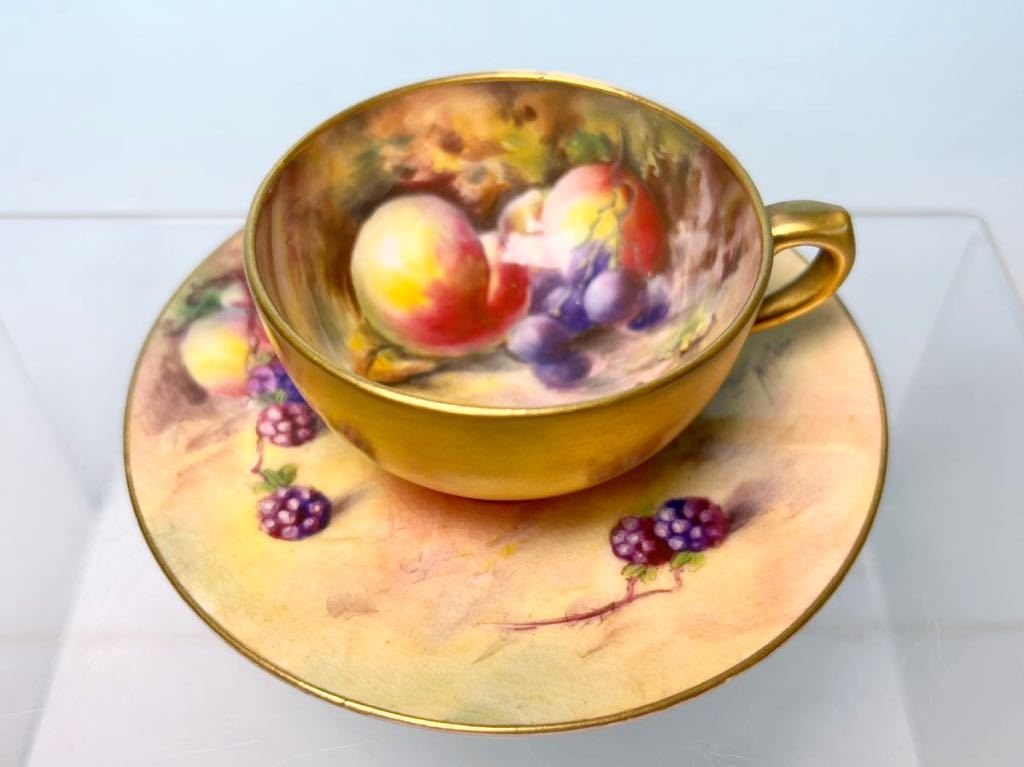 ☆西洋アンティーク・希少 サイン有り Royal Worcester ロイヤルウースター 金彩 フルーツ ミニデミタスカップ＆ソーサー