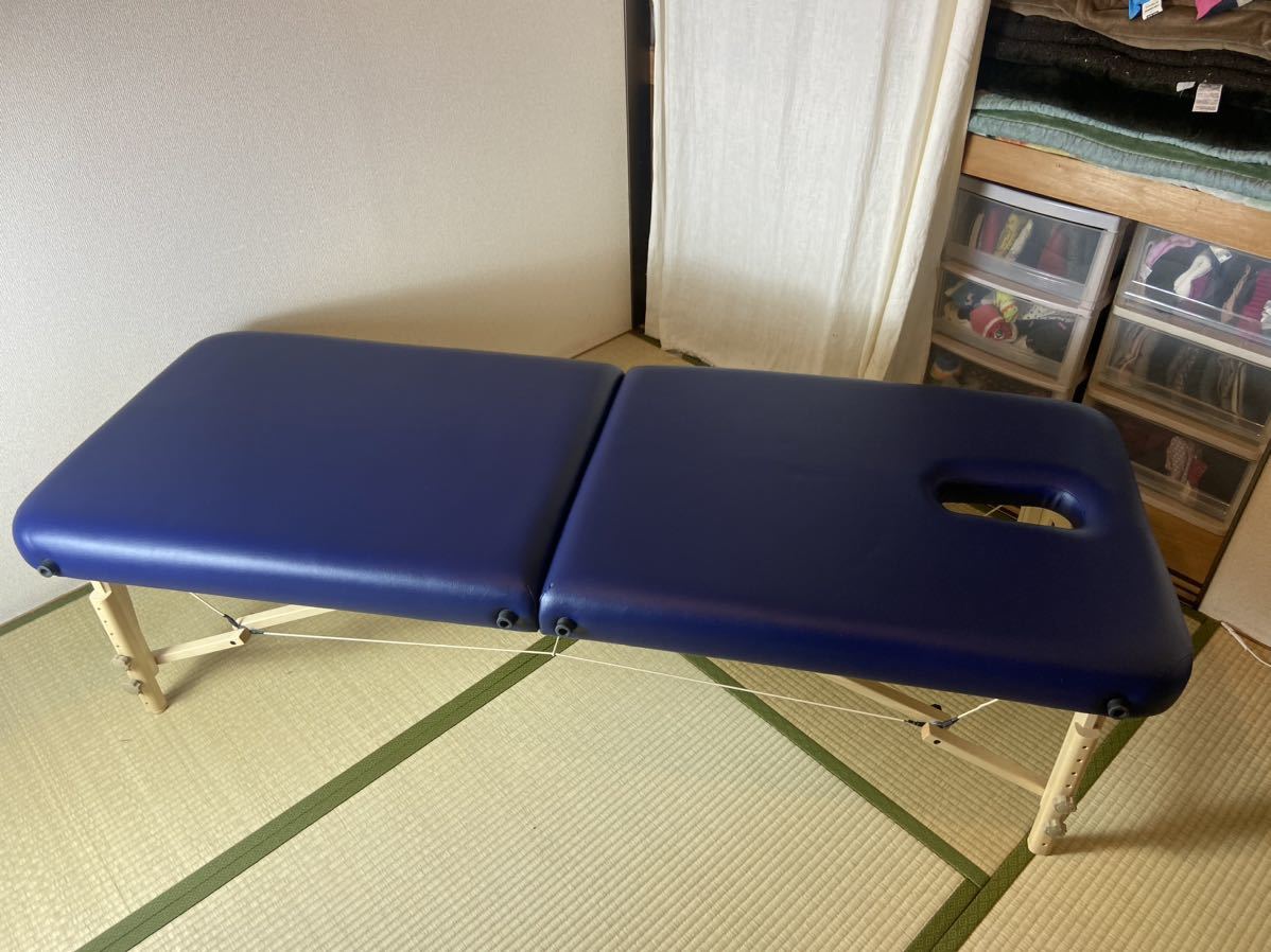 美品 FONTANA マッサージベッド 高さ調節可 施術用 フォンタナ caiza