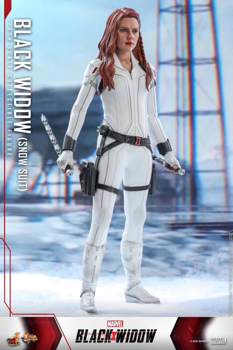 ホットトイズ 1/6 ブラック ウィドウ スノースーツ版 未開封新品 MMS601 Black Widow (Snow Suit Version) hottoys アベンジャーズ_画像3