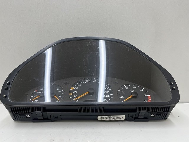 * Benz C240 Station Wagon W202 C Class 98 year 202086 speed meter ( stock No:64840) (4693) *