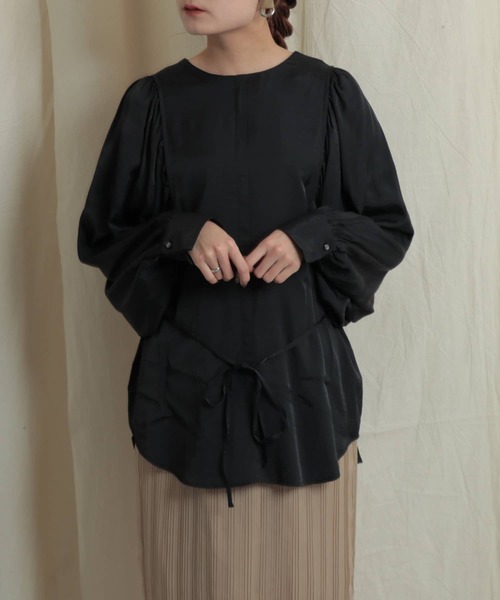  ultimate beautiful goods 21SS SENSE OF PLACE by URBAN RESEARCH Urban Research volume sleeve blouse dore-p feeling mode . impression hip ... height feeling 