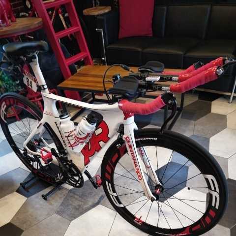 ロードバイク QUINTANAROO ピナレロ COLNAGO コルナゴ GIANT