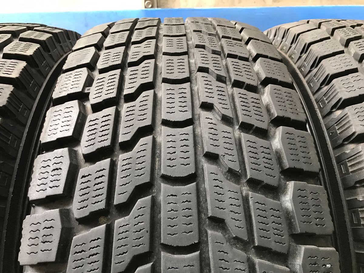 LT 285/75 R 16（116/113 Q）橫濱GEOLANDAR i / T GO 72 Studless二手套裝 原文:LT285/75R16（116/113Q）ヨコハマGEOLANDAR i/T GO72スタッドレス中古4本セット