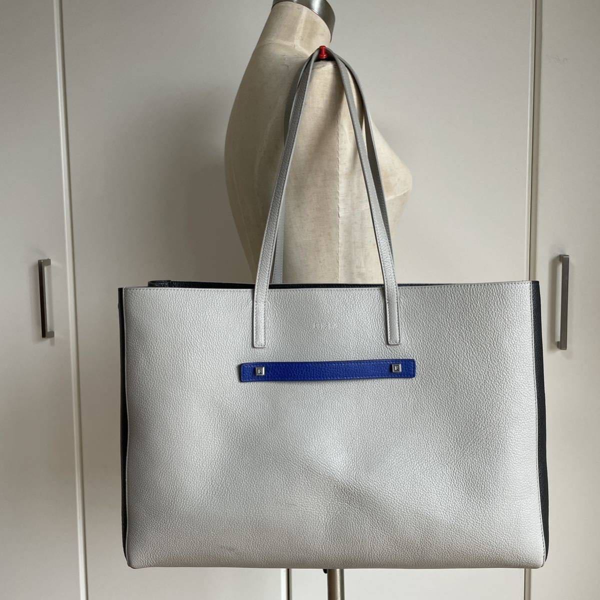 お値引き交渉歓迎 フルラウオモ FURLA UOMO リバーシブルトートバッグ