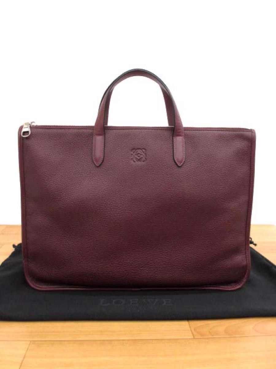 レッド系 :美品 ロエベ LOEWE トレド シュリンクレザー ブリーフ