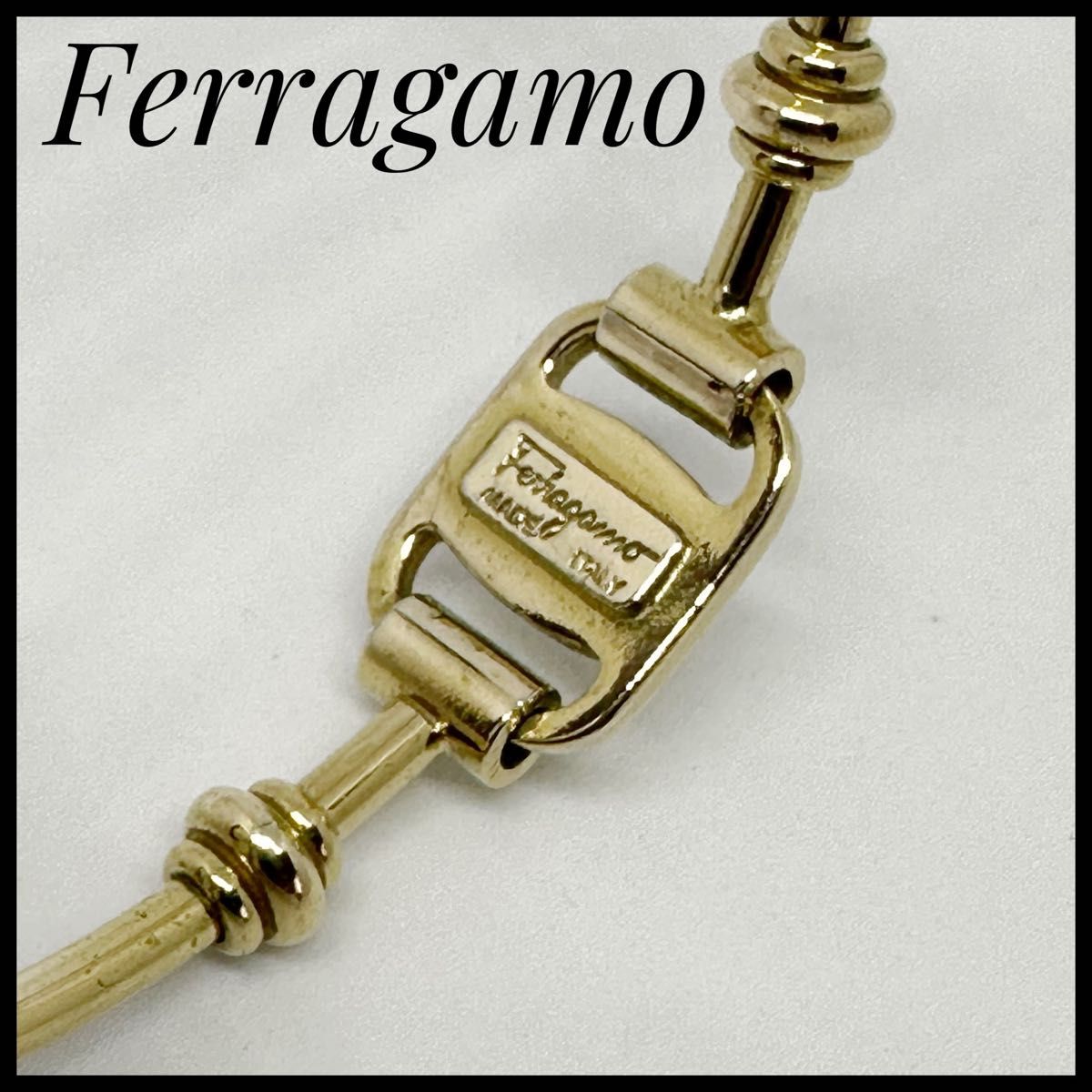 Salvatore Ferragamo フェラガモ バングル ヴァラ ゴールド Salvatore Ferragamo フェラガモ バングル ヴァラ ゴールド