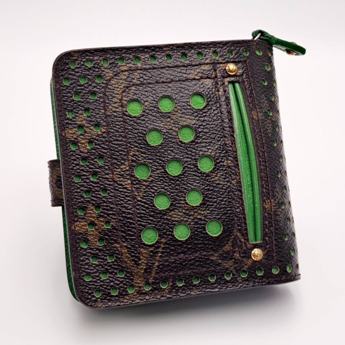 LOUIS VUITTON ルイヴィトン モノグラム ペル フォ 二つ折り財布