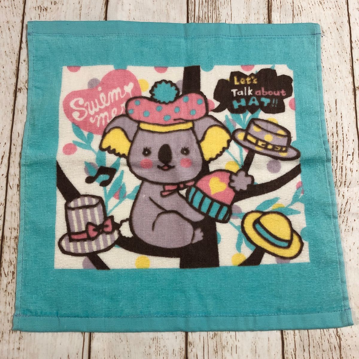 34cm×34cm ハンカチ4枚セット サンリオ 昭和レトロ ハローキティ 34cm×34cm ハンカチ4枚セット サンリオ 昭和レトロ ハローキティ