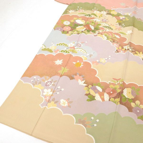 【訪問着】 特選 訪問着 雲取りに四季の花々模様 パステルカラー 袷 正絹 着物 HP3-7_画像3