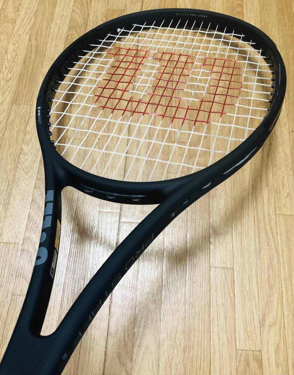 送料無料 極美品 ウイルソン プロスタッフ 97 ULS Black in Black Wilson Pro Staff 97 ULS ブラックインブラック フェデラー 18×16