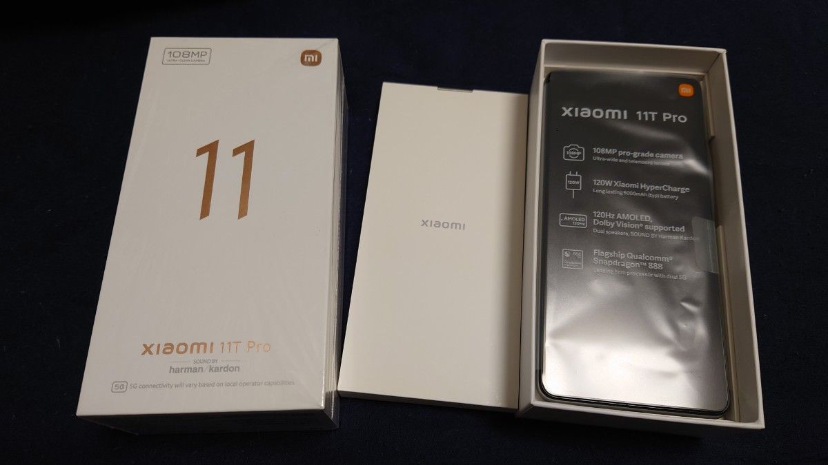 SIMフリー　Xiaomi 11T Pro　128GB　ムーンライトホワイト