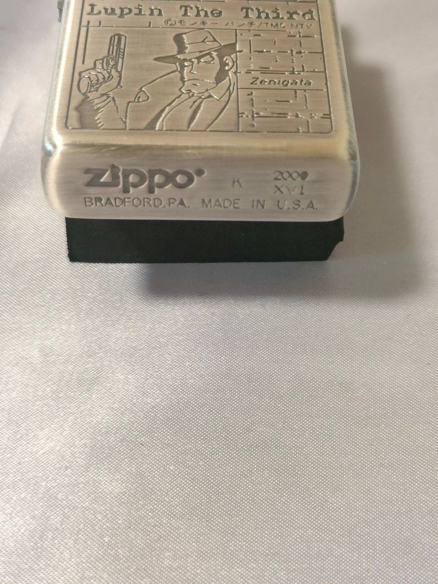 ルパン三世　ルパンと銭形警部　zippo　№0773　2000年製 K XVI