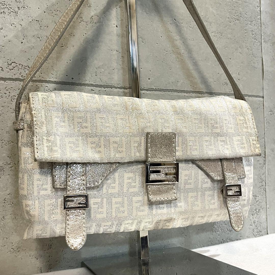 希少］フェンディ FENDI マンマバケット ズッカ柄 メタリック ワン