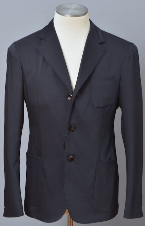 【JK648】 ジョルジオアルマーニ黒ラベル 紺色ジャケット (52) Uptonシリーズ ウールxシルク混紡　S/S 新品セール