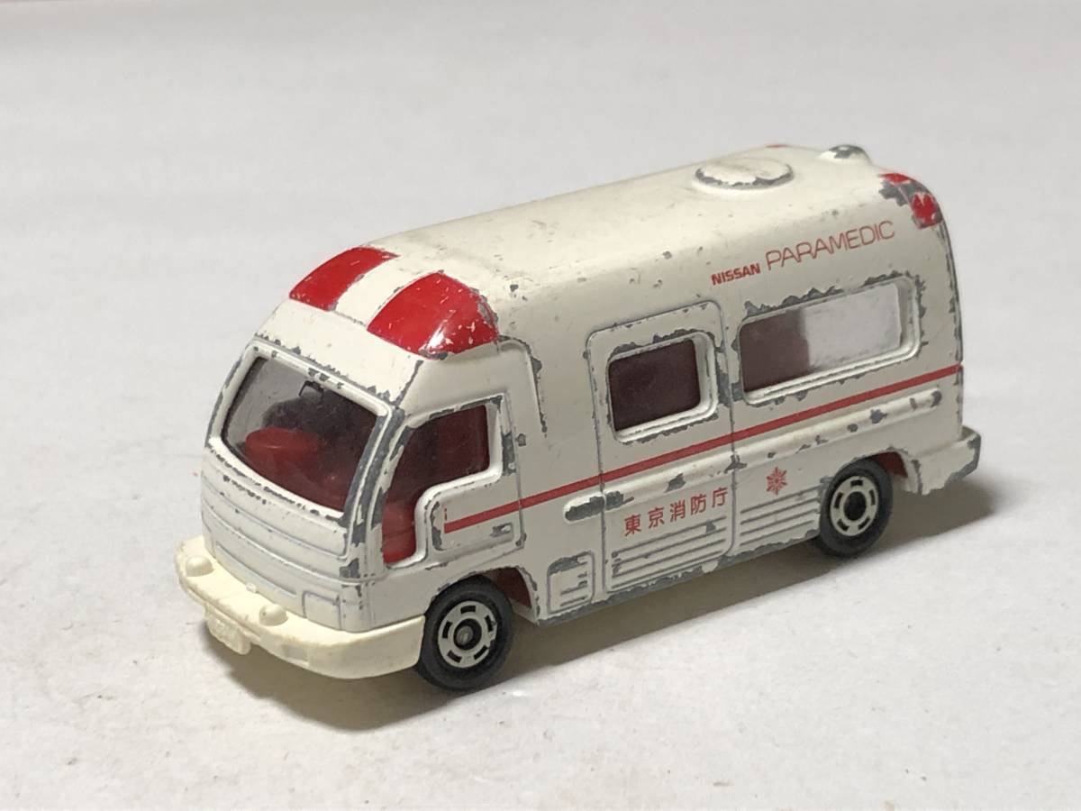 トミカ TOMICA 日産 ニッサン パラメディック 救急車 東京消防庁 NISSAN PARAMEDIC　NO.51 1992 日本製　MADE IN JAPAN タカラトミー_画像1