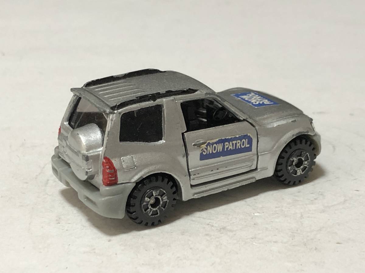 トミカ TOMICA 三菱 ミツビシ パジェロ スノーパトロールカー MITSUBISHI PAJERO 1999 中国製 NO.30 タカラトミーの画像5