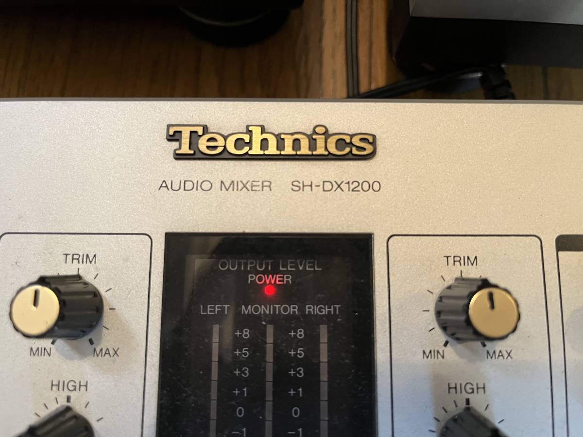 Technics SL-1200MK3D 2台 + ミキサーSH-DX1200 ターンテーブルと