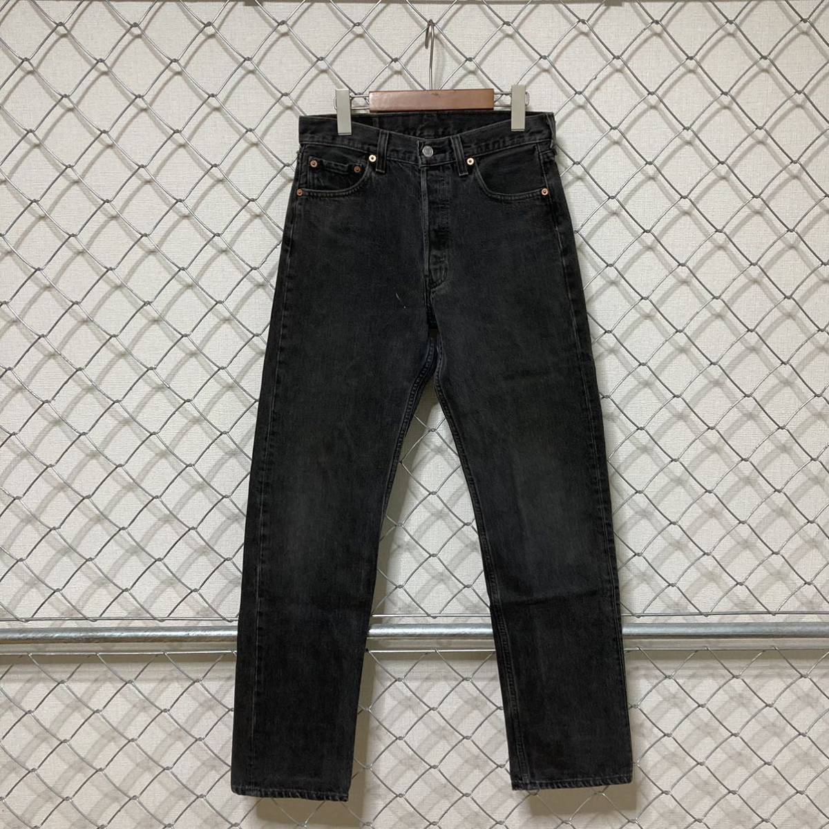 90s Levi's 501-0660 リーバイス 95年製 USA製 ブラックマジック ブラックデニムパンツ ジーンズ 29×32_画像3