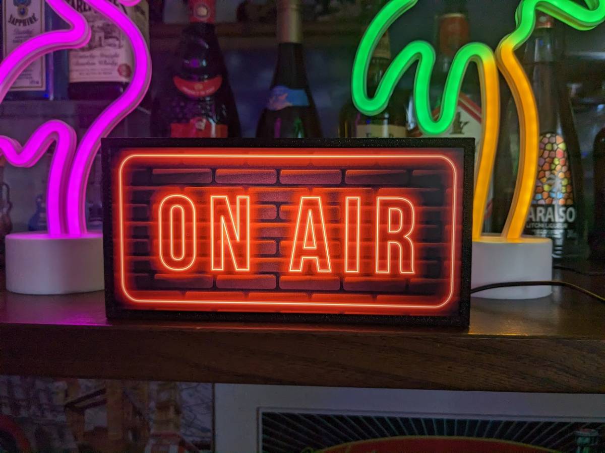 オンエアー ON AIR スタジオ ラジオ 生配信 生放送 アメリカン雑貨 ネオン風 インテリア サイン ランプ 看板 玩具 置物 雑貨 LEDライトBOXの画像1