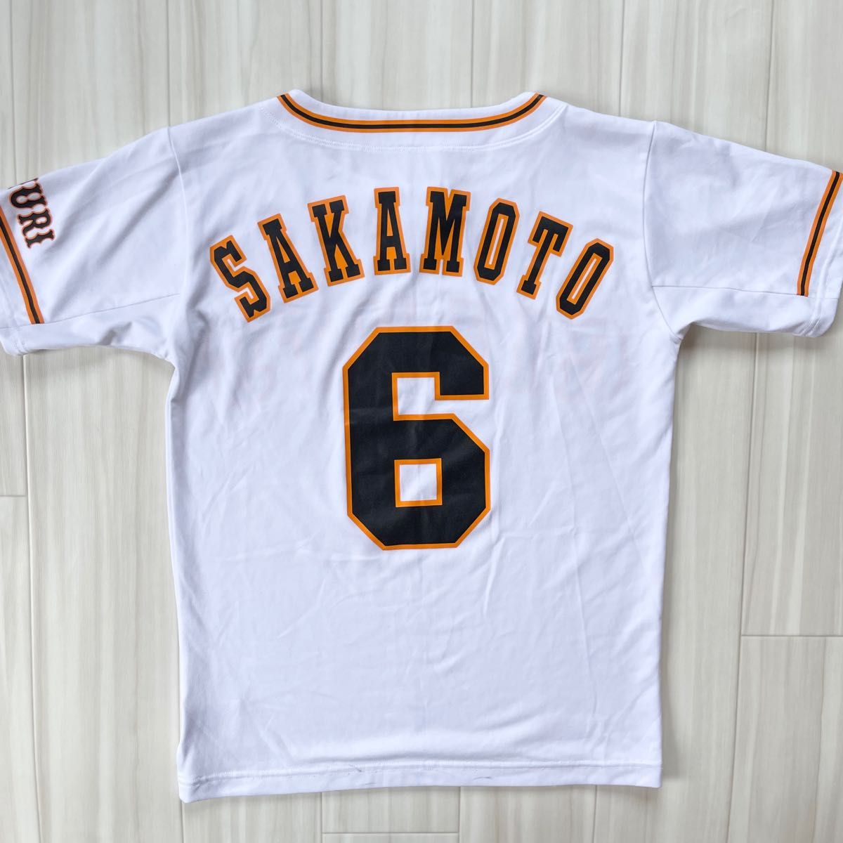 ジャイアンツ 巨人 坂本勇人 キッズ ユニフォーム Tシャツ ジャイアンツ 巨人 坂本勇人 キッズ ユニフォーム Tシャツ