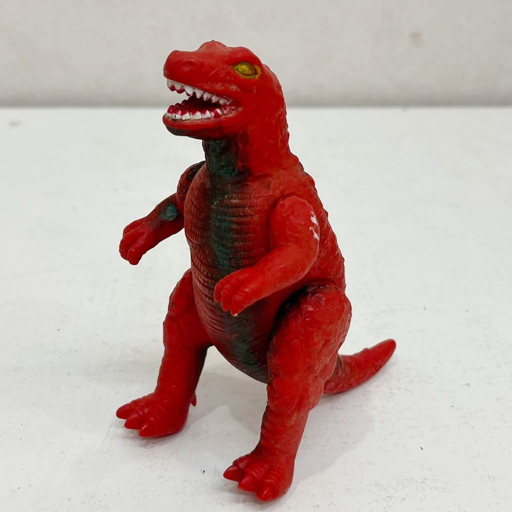 【当時物】タカトク 恐竜大格闘シリーズ ティラノサウルスとトリケラトプスのセット Yahoo!オークション - 【TC0421】タカトク 恐竜大格闘シリーズ