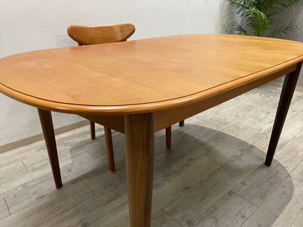  Britain Vintage natural oak material . length type table 4~6 person for natural wood England extension table dining table dining table desk 