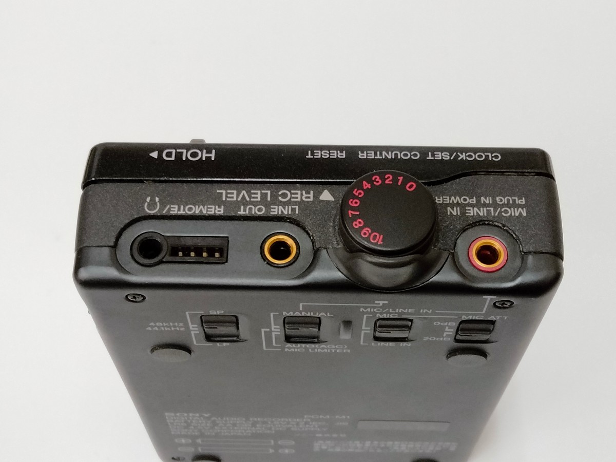 ソニー DAT ウォークマン PCM-M1 本体 付属品 プレーヤー tu50323