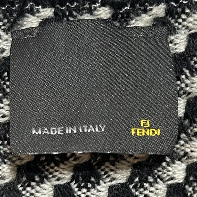 正規品 FENDI フリンジロゴツイードウールマフラー グレー系 美品 フェンディ　本物