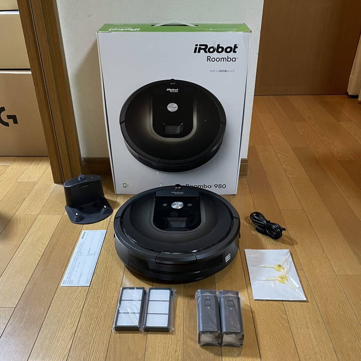 Yahoo!オークション - 【送料無料】iRobot Roomba 980 アイロボッ
