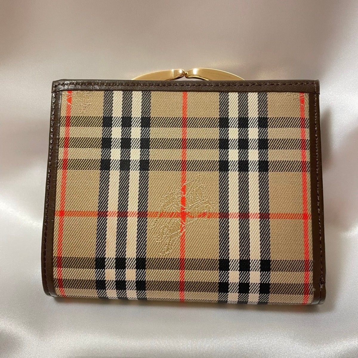 【未使用に近い】BURBERRY バーバリー 二つ折り財布 がま口 箱付