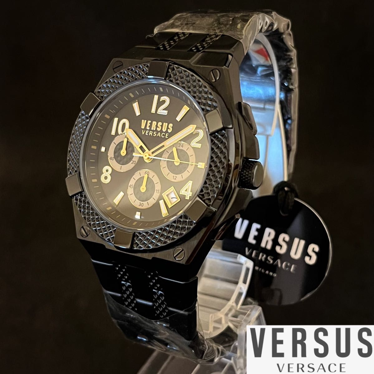 ★ブラック色★Versus Versace/ベルサーチ/メンズ腕時計/新品未使用/ヴェルサス　ヴェルサーチ/男性用/プレゼントに